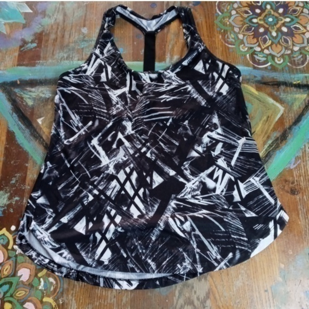 *Really Cute Breathable Workout Tank Top by  Old Navy size Medium